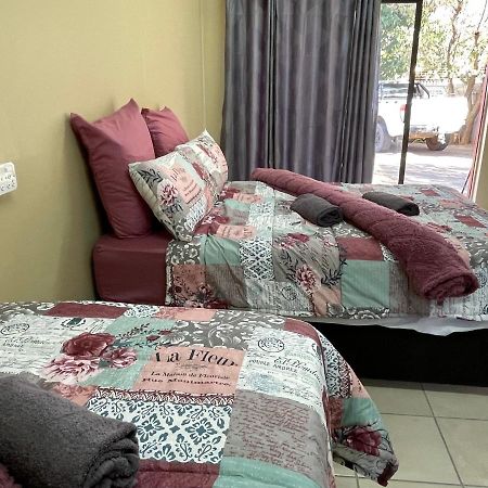 4 On Sirius Hotel Polokwane Ngoại thất bức ảnh