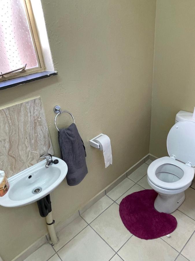 4 On Sirius Hotel Polokwane Ngoại thất bức ảnh