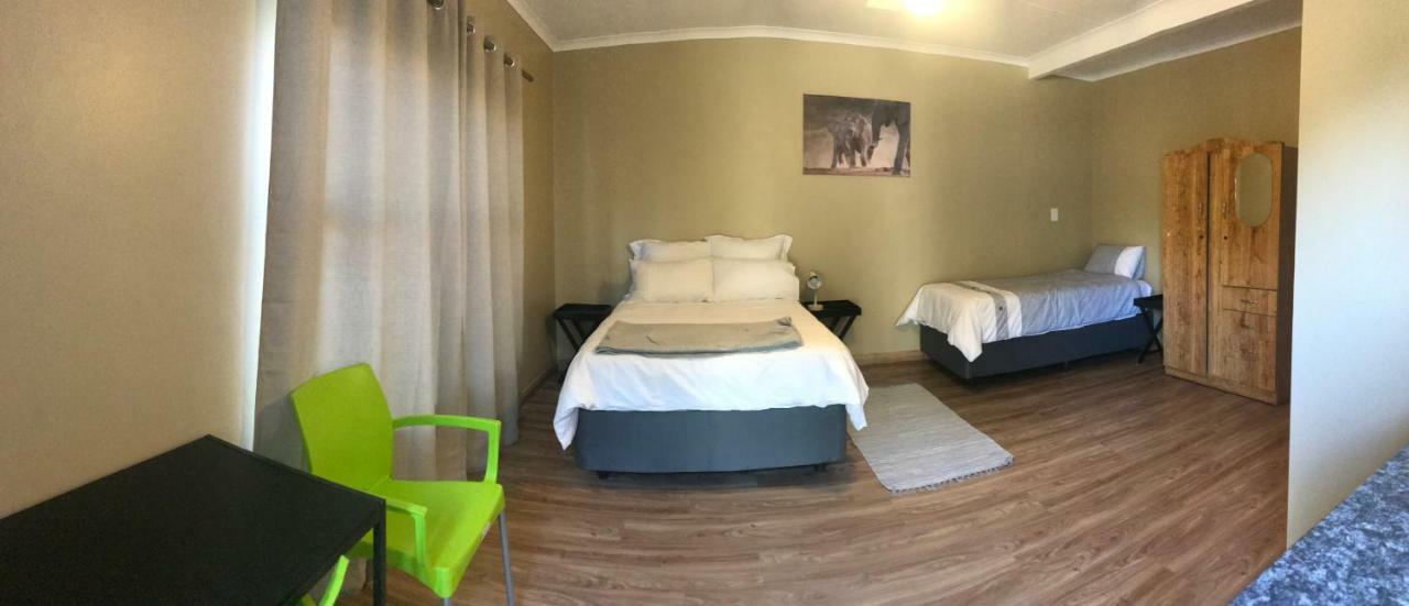 4 On Sirius Hotel Polokwane Ngoại thất bức ảnh